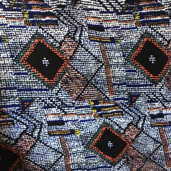 Shirt - Picture 3 of 4